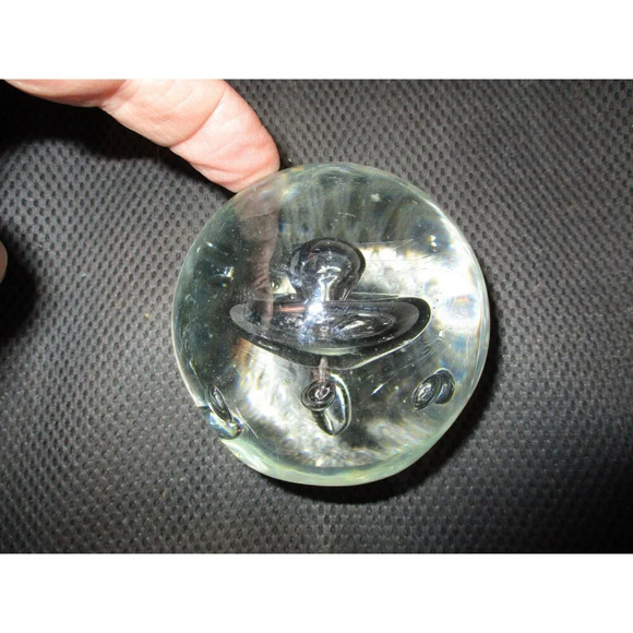 Glass Paper weight with controlled bubble design, Office décor, Father's gift - Picture 2 of 5